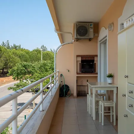 Vilamoura Two Bedroom Near Falésia